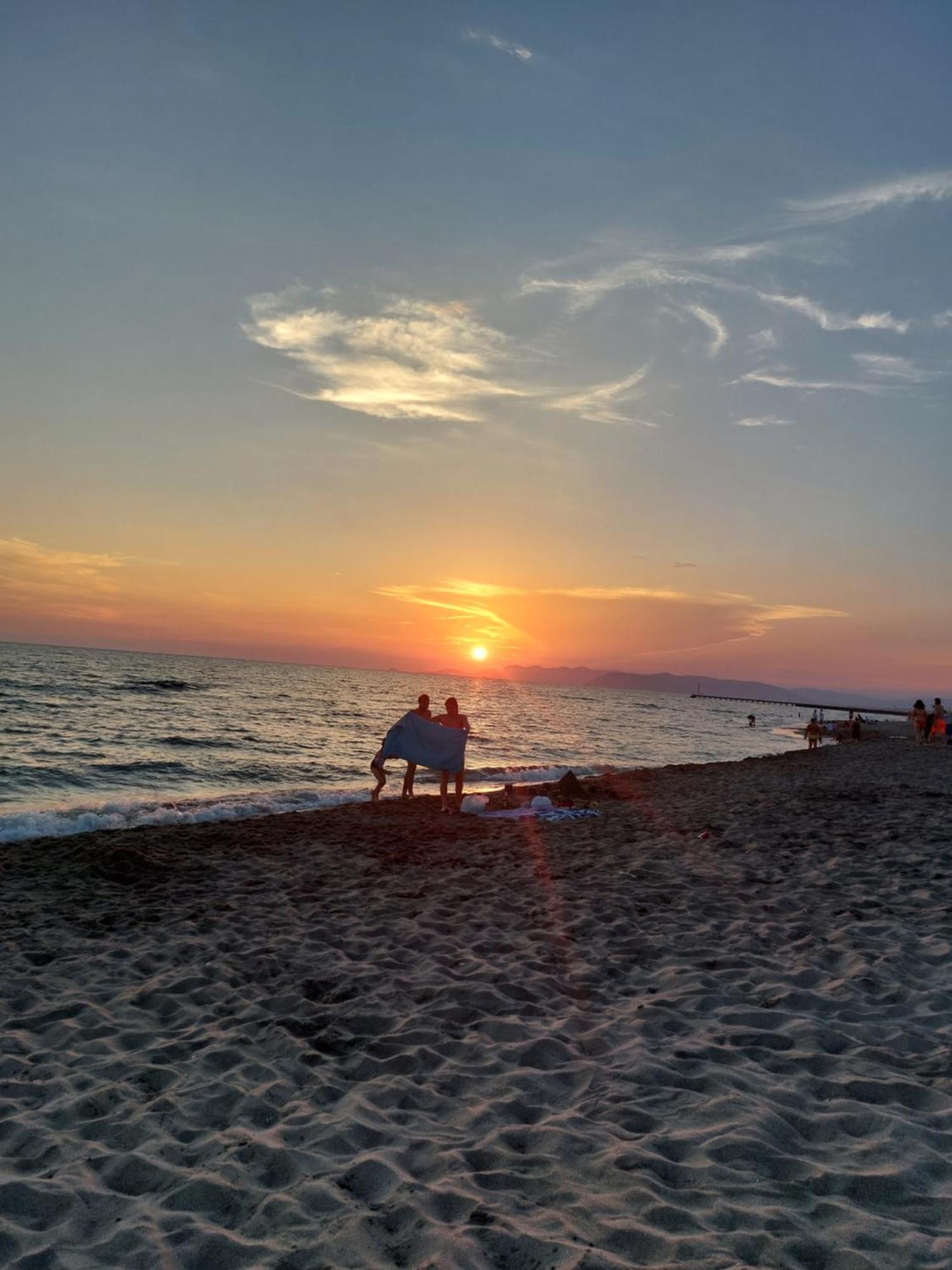 Appartamento Al Mare Di Liguria E Toscana Марина-ди-Масса Экстерьер фото